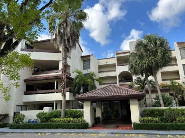 9040 SW 125th Ave #D105, Unincorporated Dade County, Florida 33186, image 1