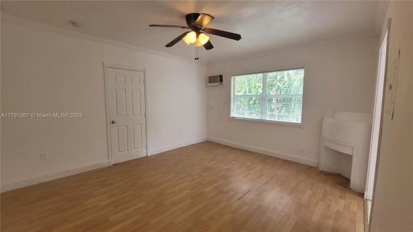 7636 Abbott Avenue, 7636 Abbott Ave #4, Miami Beach, Florida 33141, image 2