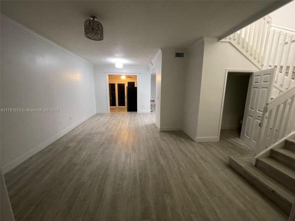15258 SW 37th Ter, Unincorporated Dade County, Florida 33185, image 3