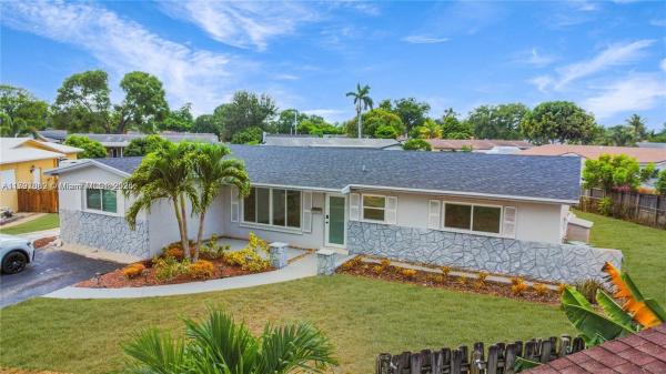 Pasadena Lakes, 8441 NW 18th St, Pembroke Pines, Florida 33024, image 1