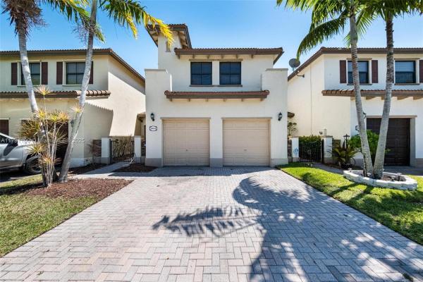 Trellis At Isles Of Bayshore, 8904 SW 229th St, Cutler Bay, Florida 33190, image 1