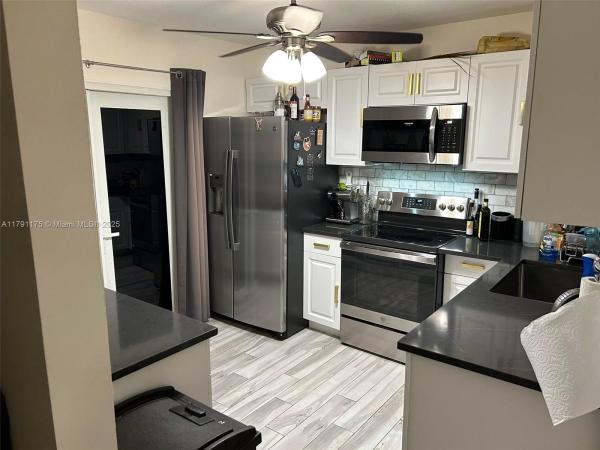 Boca Landings, 18982 Cloud Lake Cir, Boca Raton, Florida 33496, image 3