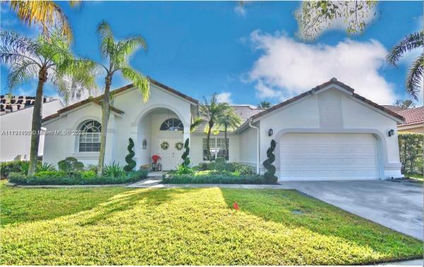 Verona Lake, 710 Lake Blvd #-, Weston, Florida 33326, image 1