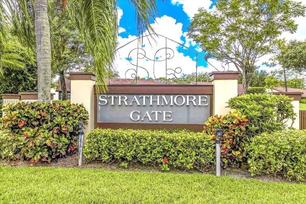 Strathmore Gate, 120 Roselle Ct, Royal Palm Beach, Florida 33411, image 1