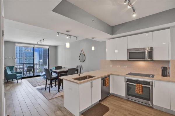 Nine At Mary Brickell Village, 999 SW 1st Ave #1710, Miami, Florida 33130, image 2
