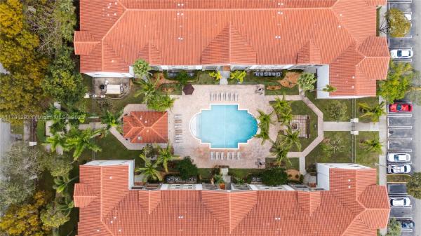 Gables Court, 6821 SW 44th St #202, Glenvar Heights, Florida 33155, image 3