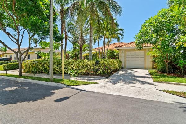 College Park, 321 Princeton Dr, Lake Worth Beach, Florida 33460, image 2