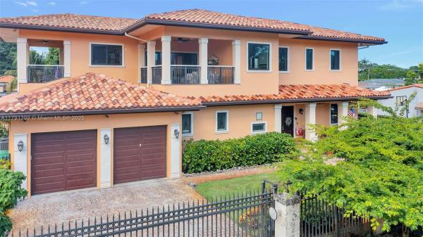 4251 SW 11th St, Unincorporated Dade County, Florida 33134, image 1