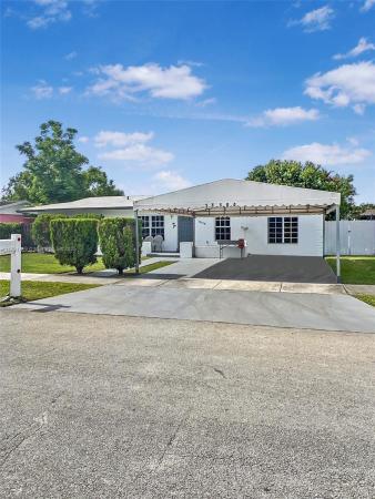 Fairway Estates, 11104 SW 154th Ter, Kendall, Florida 33157, image 2