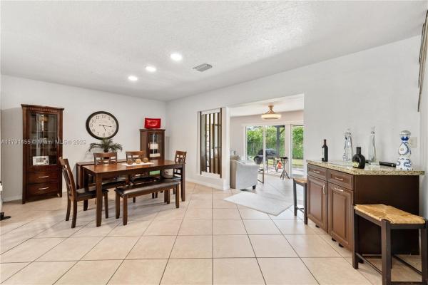 Plantation Sunrise Heights, 6829 NW 13th St, Plantation, Florida 33313, image 3