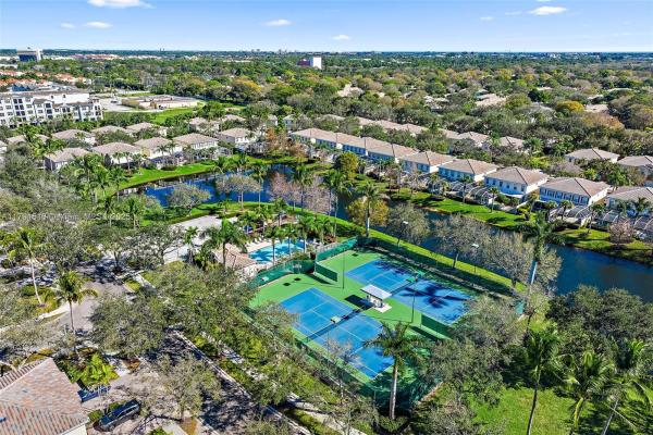 Catalina Lakes, 223 Fortuna Dr, Palm Beach Gardens, Florida 33410, image 3