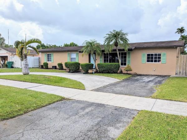 Winston Park, 7431 SW 135th Ave, Kendale Lakes, Florida 33183, image 1