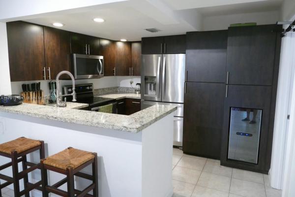 The Courtyards Of Aventura, 3003 NE 183rd Ln #3, Aventura, Florida 33160, image 3