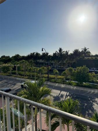 Beach Plaza South, 2939 Indian Creek Dr #307, Miami Beach, Florida 33140, image 1