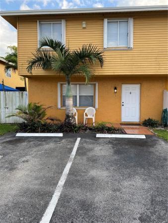 31 NE 12th Ave #31, Unincorporated Dade County, Florida 33030, image 1