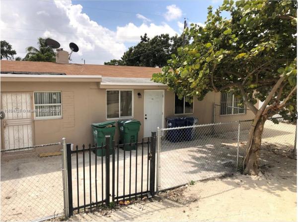 1064 NW 103rd St, Unincorporated Dade County, Florida 33150, image 1