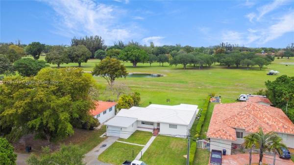 1025 Hunting Lodge Dr, Miami, Florida 33166, image 1