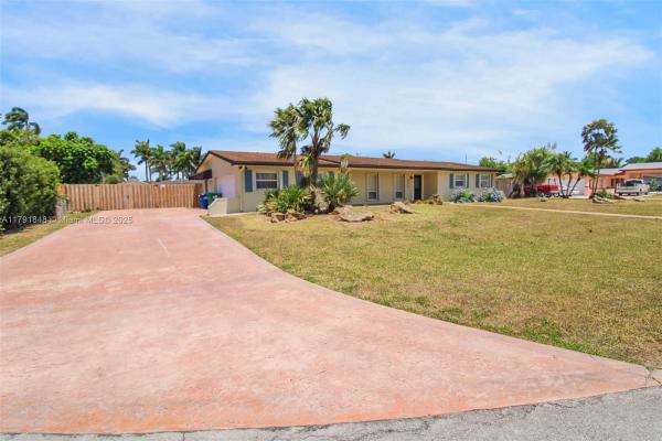 18615 SW 295th Ter, Homestead, Florida 33030, image 1