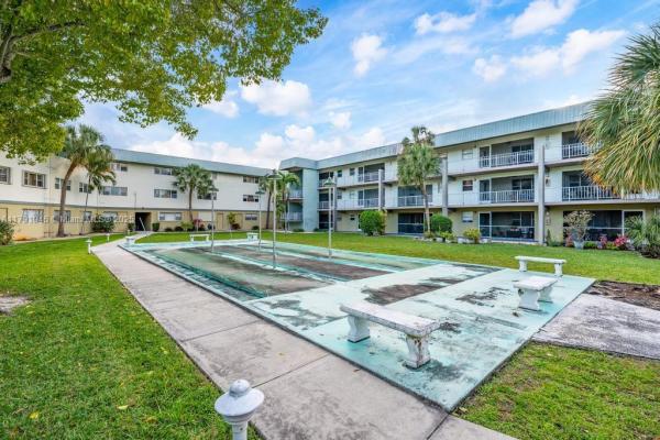 Paradise By The Sea, 250 Layne Blvd #312, Hallandale Beach, Florida 33009, image 1
