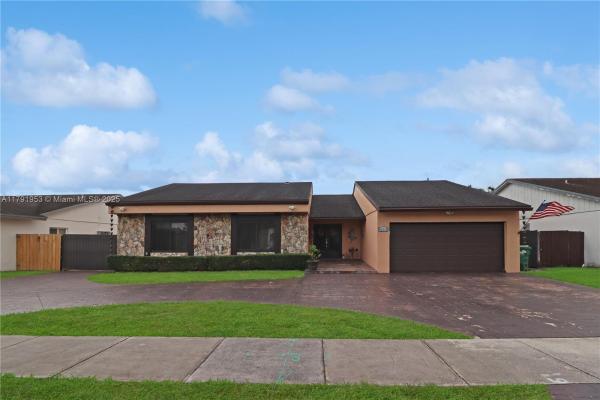 Shores Lindgren, 12710 SW 119th St, The Crossings, Florida 33186, image 1