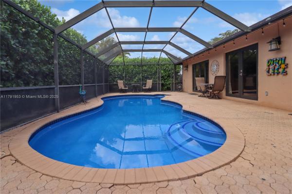 Shores Lindgren, 12710 SW 119th St, The Crossings, Florida 33186, image 3