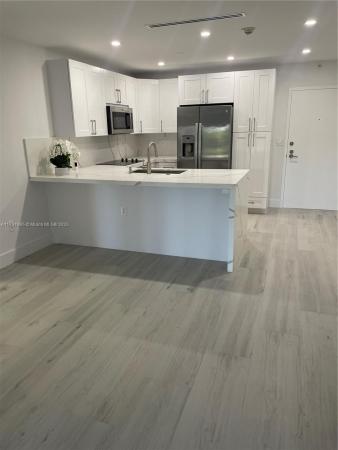 Key Biscayne Ambassador, 575 Crandon Blvd #307, Key Biscayne, Florida 33149, image 1