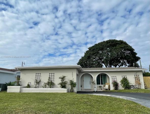 Sunrise Golf Village, 2631 NW 94th Ave #2631, Sunrise, Florida 33322, image 1