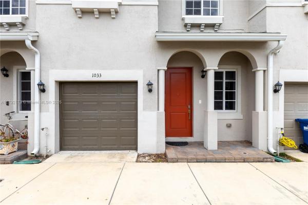 Walden Place, Miami Gardens, Florida 33169, image 2