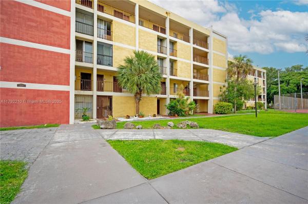 9210 Fontainebleau Blvd #505, Miami, Florida 33172, image 1