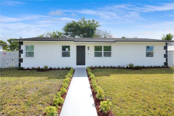 439 SW 17th Ter, Homestead, Florida 33030, image 1