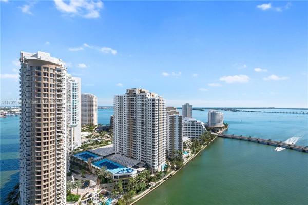 Icon Brickell Tower 2, 495 Brickell Ave #2801, Miami, Florida 33131, image 1