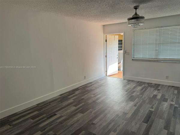 10068 Twin Lakes Dr #38-F, Coral Springs, Florida 33071, image 2
