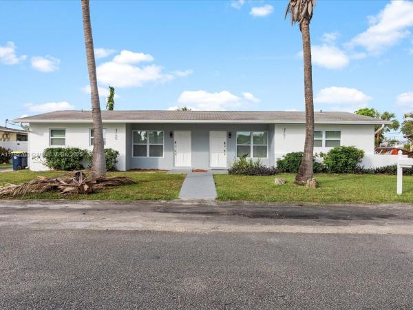 Gold Coast Twin Villas West, 4761 SW 43rd Ter, Dania Beach, Florida 33314, image 1
