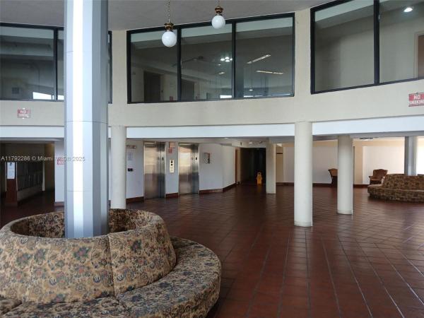 Peninsula At International Gardens, 1300 SW 122nd Ave #303-2, Tamiami, Florida 33184, image 2