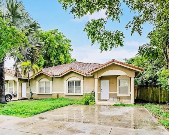 22725 SW 125th Ave #B, Unincorporated Dade County, Florida 33170, image 1