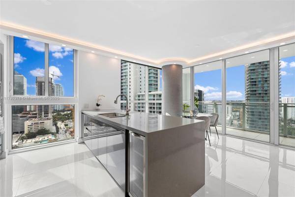 The Bond On Brickell, 1080 Brickell Ave #2301, Miami, Florida 33131, image 3