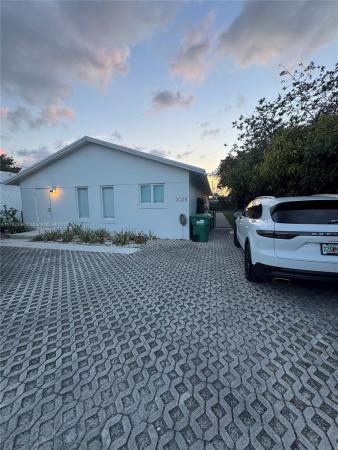 Coral Way Park, 2028 SW 57th Ct, Coral Terrace, Florida 33155, image 2