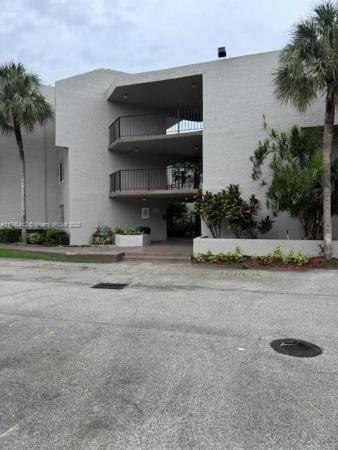 Sparrows Walk, 3100 Riverside Dr #305, Coral Springs, Florida 33065, image 1