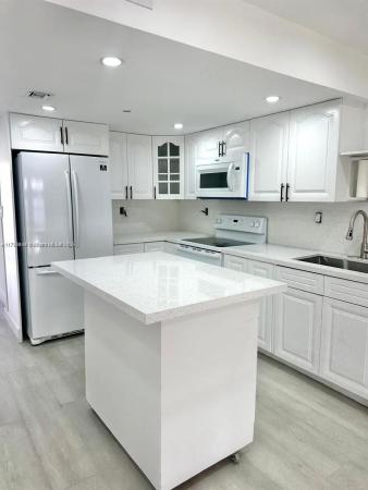 12025 SW 10th St #204, Unincorporated Dade County, Florida 33184, image 1