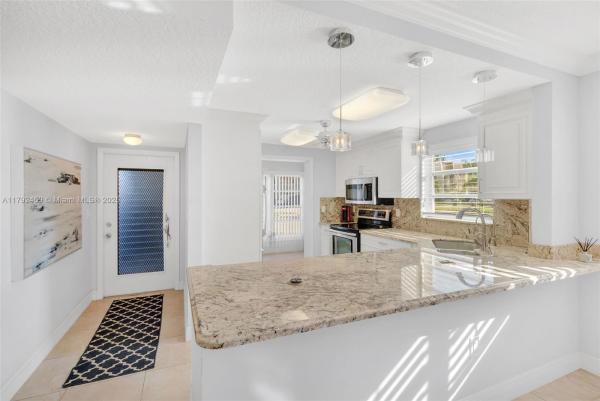 Royal Park Gardens 3, 6800 Royal Palm Blvd #101F, Margate, Florida 33063, image 2