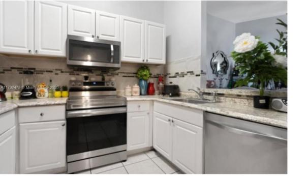 Tudor Woods, 11233 W Model Cir W, Boca Raton, Florida 33428, image 1
