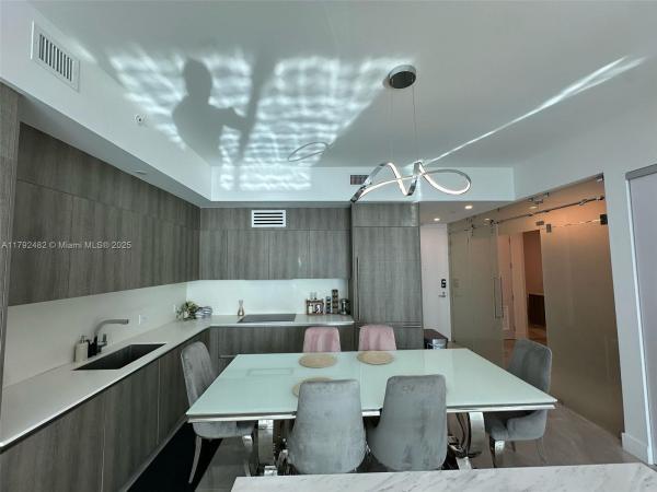 Aurora, 17550 Collins Ave #902, Sunny Isles Beach, Florida 33160, image 2