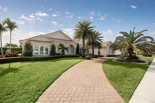 Sterling Ranch, 4991 E Sterling Ranch Cir, Davie, Florida 33314, image 2
