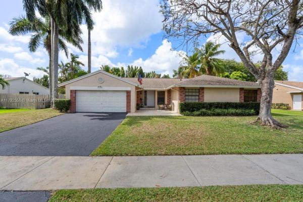 Shenandoah, 14610 Madison Pl, Davie, Florida 33325, image 1