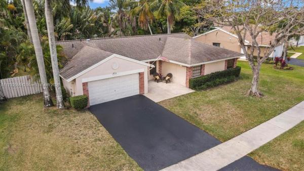 Shenandoah, 14610 Madison Pl, Davie, Florida 33325, image 3