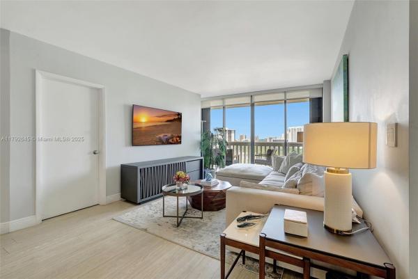 1000 Island Boulevard, 1000 W Island Blvd #1805, Aventura, Florida 33160, image 3