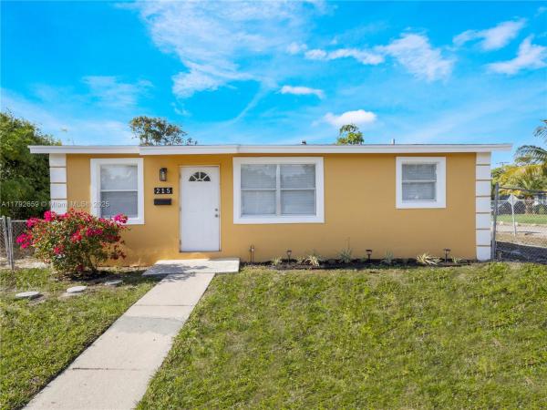 Poinciana Heights, 215 NW 11th Ave, Boynton Beach, Florida 33435, image 1
