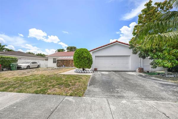 Bent Tree West, 4904 SW 140th Ct, Kendale Lakes, Florida 33175, image 3