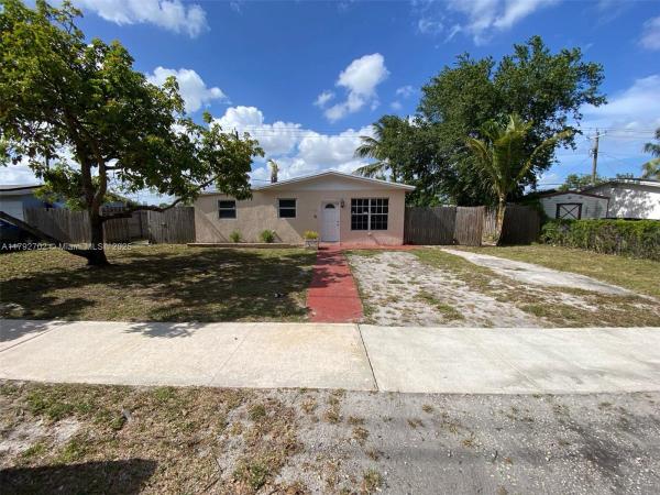 1131 NE 211th St, Miami, Florida 33179, image 1