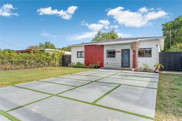 6470 SW 33rd St, Coral Terrace, Florida 33155, image 3